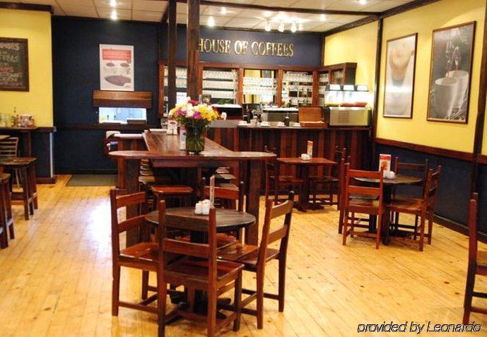 Protea Hotel By Marriott Harrismith Montrose Extérieur photo